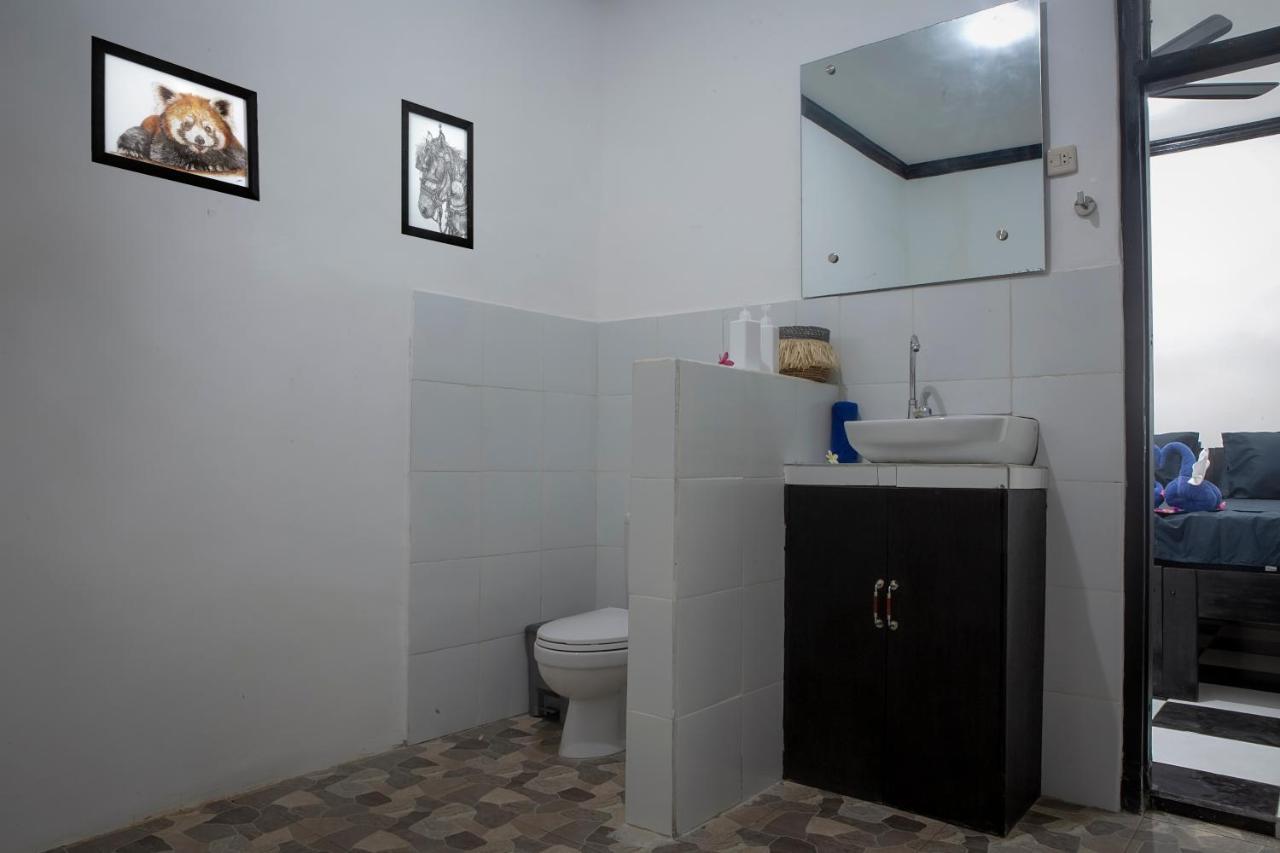 Sanctum Dive Villa With Private Pool Gili Trawangan Luaran gambar