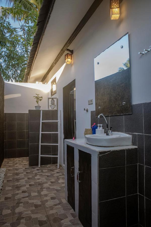 Sanctum Dive Villa With Private Pool Gili Trawangan Luaran gambar
